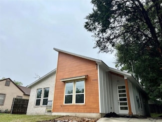 2603 Pine St, Dallas, TX 75215