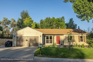 863 Finley Ln, Craig, CO 81625