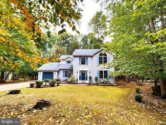 167 Pasquin Dr, East Stroudsburg, PA 18301