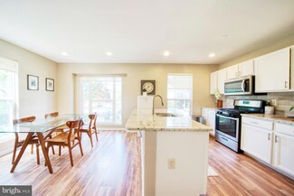 6145 Kendra Way, Centreville, VA 20121