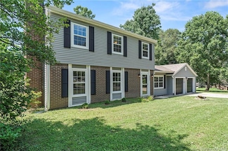 8003 Maple Grove Dr, Georgetown, IN 47122