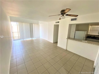 110 Fontainebleau Blvd Unit 404, Miami, FL 33172