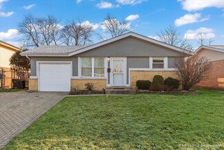 16449 Harold St, Oak Forest, IL 60452