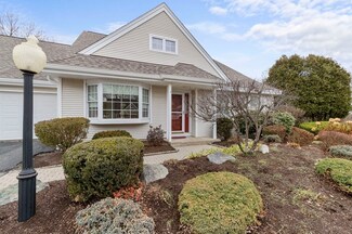 4 Dover Way, Westborough, MA 01581