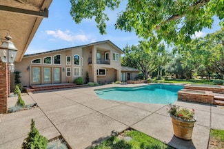 8595 Mackey Rd, Elk Grove, CA 95624