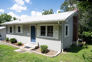 26404 Fisher Cove Ln, Pittsburg, MO 65724