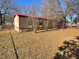114804 S 4207 Rd, Eufaula, OK 74432
