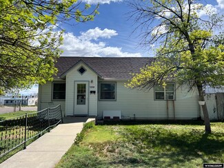 1208 10th St, Wheatland, WY 82201