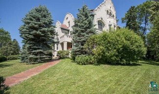 202 N 24th Ave E, Duluth, MN 55812
