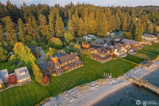 5844 & 5848 Mutiny Bay Rd, Freeland, WA 98249