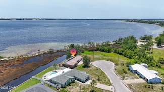 201 Forest Ct, Panama City, FL 32404