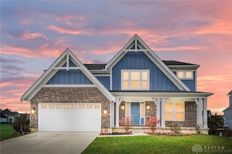 2145 Silver Linden Dr, Tipp City, OH 45371