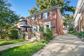 1700 E Menlo Blvd Unit 2, Milwaukee, WI 53211