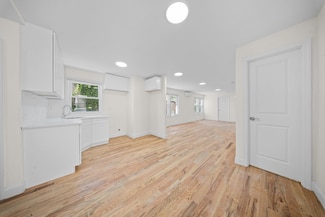 119-47 191st St, Jamaica, NY 11412