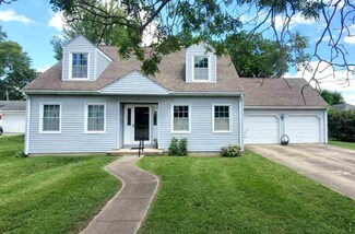 411 S Morton Ave, Centerville, IN 47330