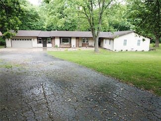 12187 Pike 162, Louisiana, MO 63353