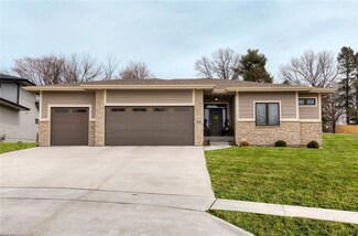 4301 SW 33rd St, Des Moines, IA 50321
