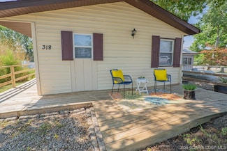 318 Long Acres Dr, Sunrise Beach, MO 65079