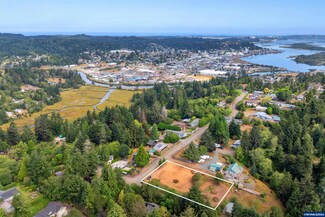 63465 Flanagan Rd, Coos Bay, OR 97420