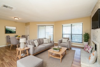 11843 Braesview Unit 504, San Antonio, TX 78213