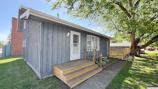 131 E Main St, Manly, IA 50456