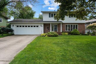 912 Minnesota Ave, Owatonna, MN 55060