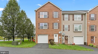 15 Pulpit Ln, Martinsburg, WV 25403
