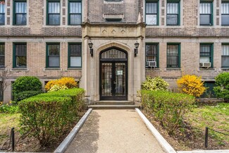 35-16 80th St Unit 41, Jackson Heights, NY 11372