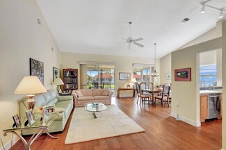 7330 Lake Meadow Way Unit 202, Boynton Beach, FL 33437