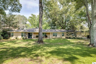 2743 Point Dr, Monroe, LA 71201