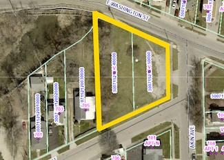 709 Henry St, Joliet, IL 60433