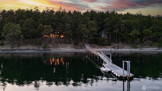 40 Driftwood Ln, Friday Harbor, WA 98250