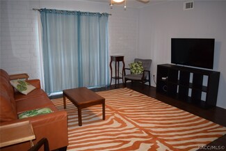 1700 SW 16th Ct Unit P1, Gainesville, FL 32608