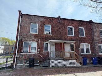 2082 W 98th St, Cleveland, OH 44102