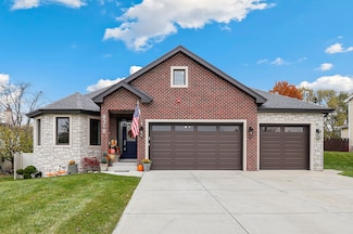 8318 W 91st St, Oak Lawn, IL 60457