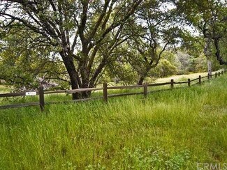 4968 Hummingbird Ln, Catheys Valley, CA 95306