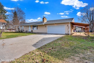 410 E Buttercup Ln, Coeur D Alene, ID 83815