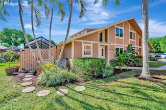 141 Maplecrest Cir, Jupiter, FL 33458