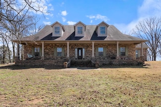 11 Hoggard Ln, Enola, AR 72047