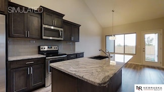 8831 Bristlecone Dr, Lincoln, NE 68526
