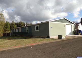 15969 S Forest Haven Rd, Molalla, OR 97038