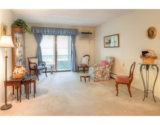 180 Green St Unit 211, Melrose, MA 02176