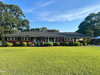 12082 Nc 42, Fuquay Varina, NC 27526