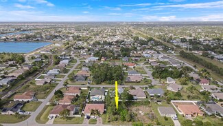 2241 SW Elmwood Ave, Port St. Lucie, FL 34953