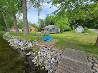 8137 Hoyt Ave SW, Howard Lake, MN 55349