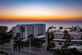 2150 Gulf Shore Blvd N Unit 609, Naples, FL 34102