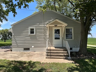 1N479 Schrader Rd, Maple Park, IL 60151