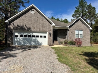 10 Wildwood Ln, Jackson Springs, NC 27281