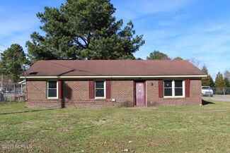 1604 Windsor Dr, Rocky Mount, NC 27801
