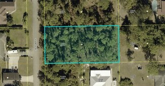302 Jackson Ave, Lehigh Acres, FL 33936